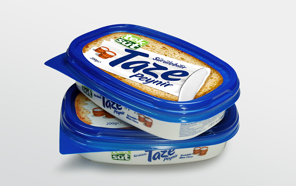 Teksüt Taze Peynir tubs, stacked
